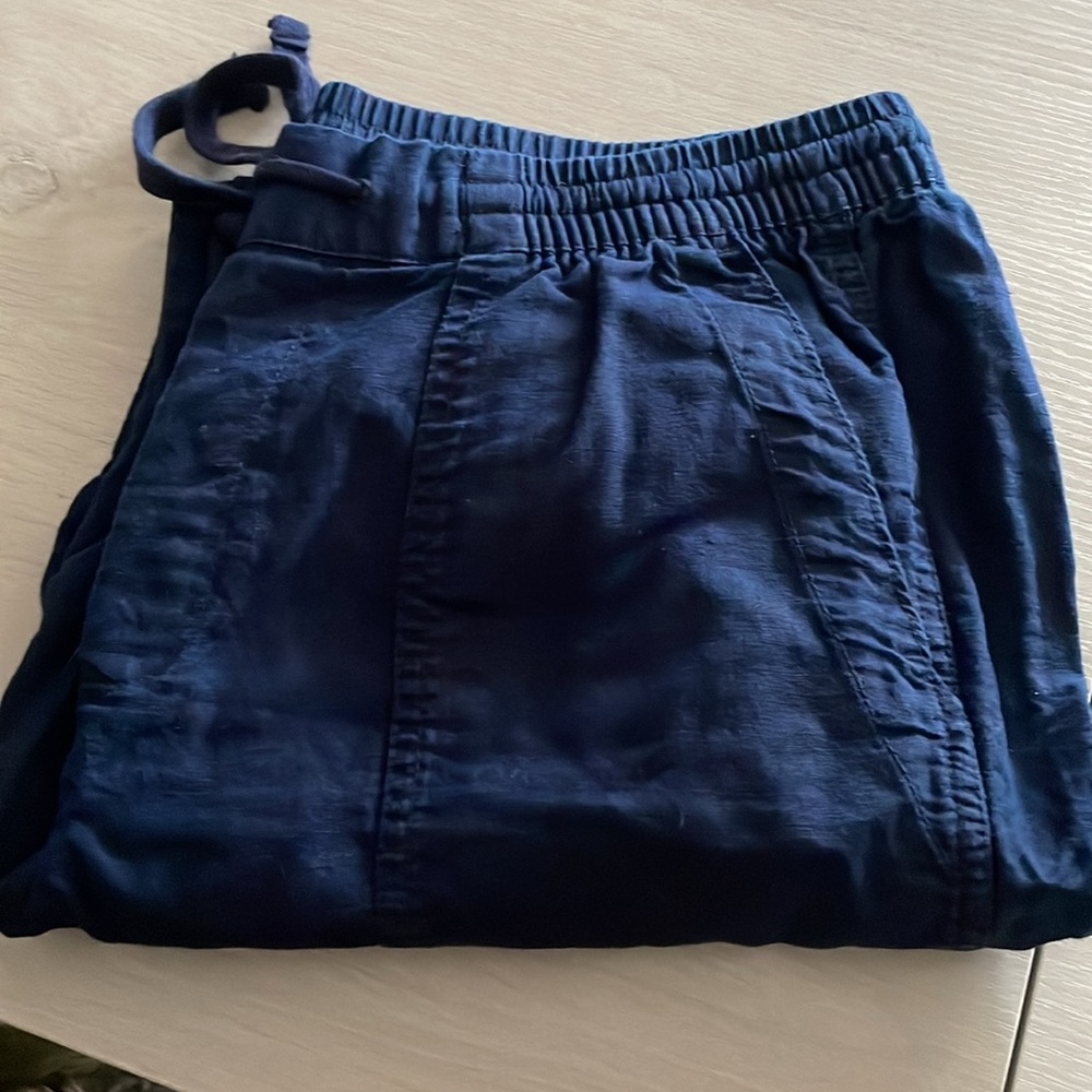 Gap pants.